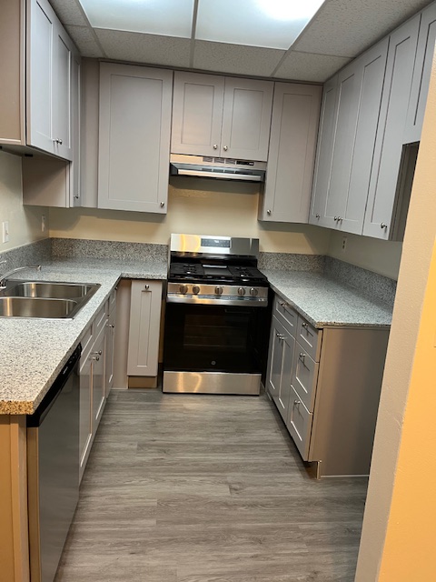 slider-thumb