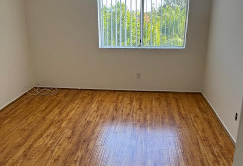 Great 2 Bedroom Condo In Resort Style Complex In Encino