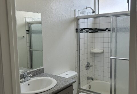 Terrific Apartment Near Beverly Hills