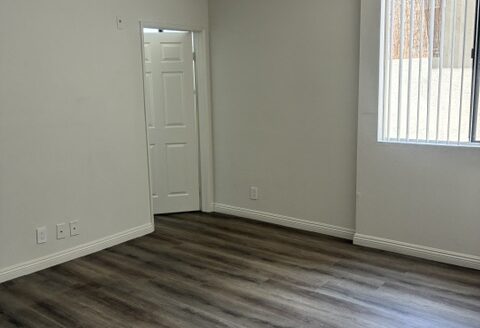 Terrific Apartment Near Beverly Hills