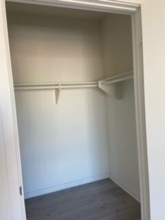 NEWLY CONSTRUCTED APARTMENT IN THE HEART OF NORTH HOLLYWOOD WITH PARKING