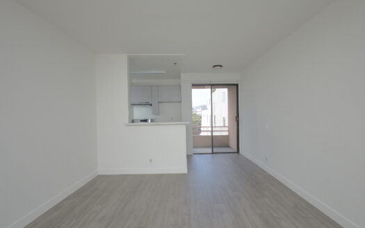 Lovely Apartment in Prime Hollywood Area!