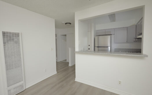Wonderful Apartment in Westlake / Koreatown