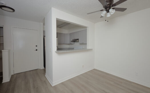 Wonderful Apartment in Westlake / Koreatown