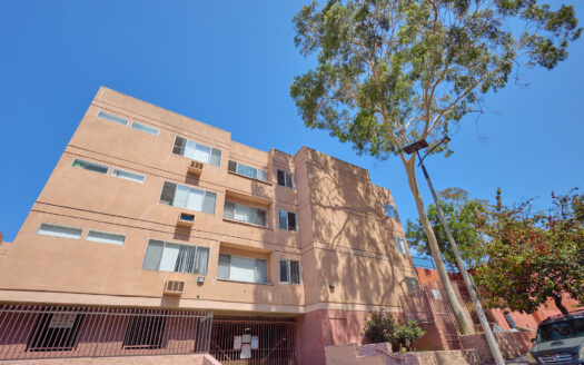 Wonderful Apartment in Westlake / Koreatown