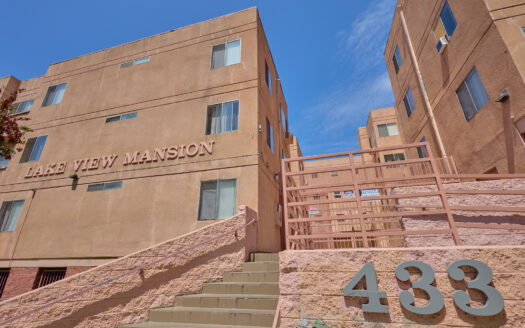 Wonderful Apartment in Westlake / Koreatown