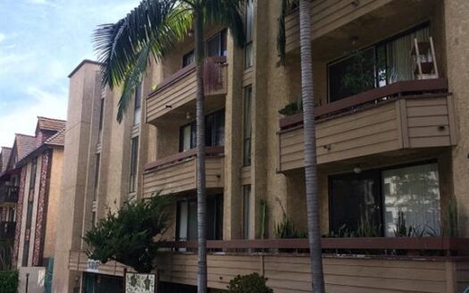 515 S. La Fayette Park Pl.