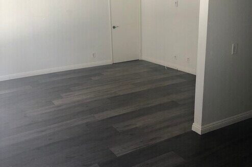 15216 Nordhoff St